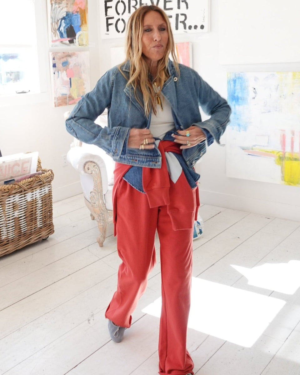 Weekend Barb Red Wide Leg Sweatpant – KERRI ROSENTHAL