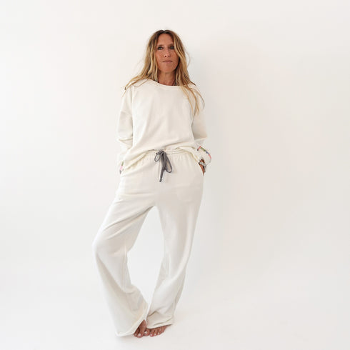 Studio white sweatshirt with white sweatpants in cotton - Women’s white crew neck sweatshirts by Kerri Rosenthal