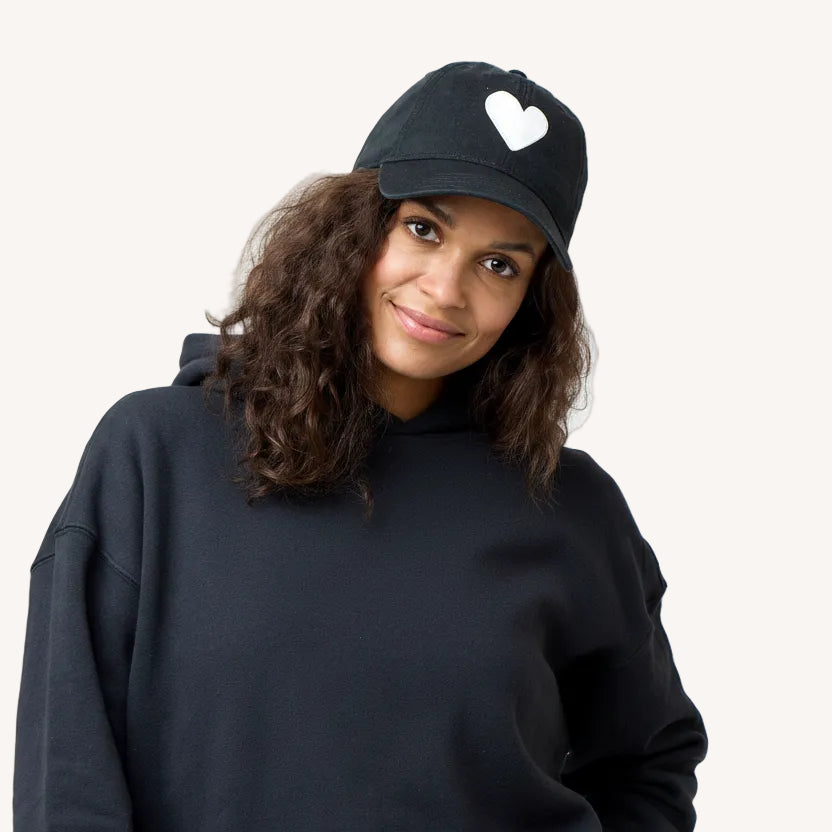 Black Baseball Cap Hat White Heart Patch – KERRI ROSENTHAL display picture 3