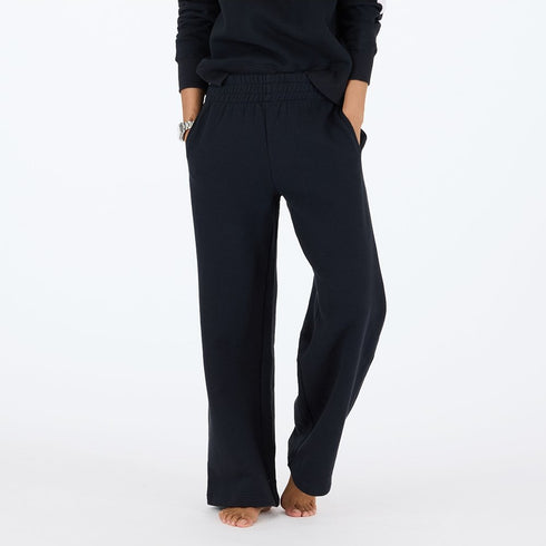 Weekend wide-leg palazzo black cotton fleece sweatpants with a pull-on elastic waistband and pockets - Cute women's sweatpants by Kerri Rosenthal