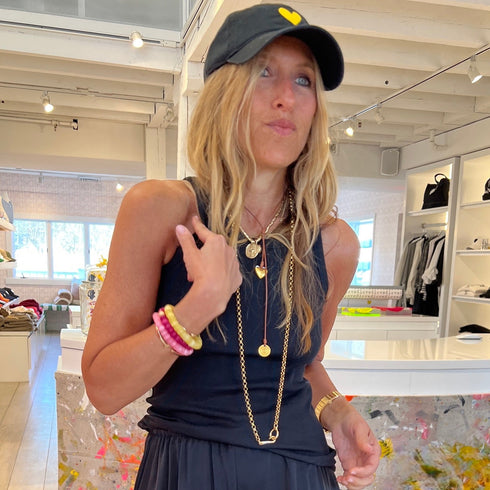 Love Goes Around Pendants - Gold