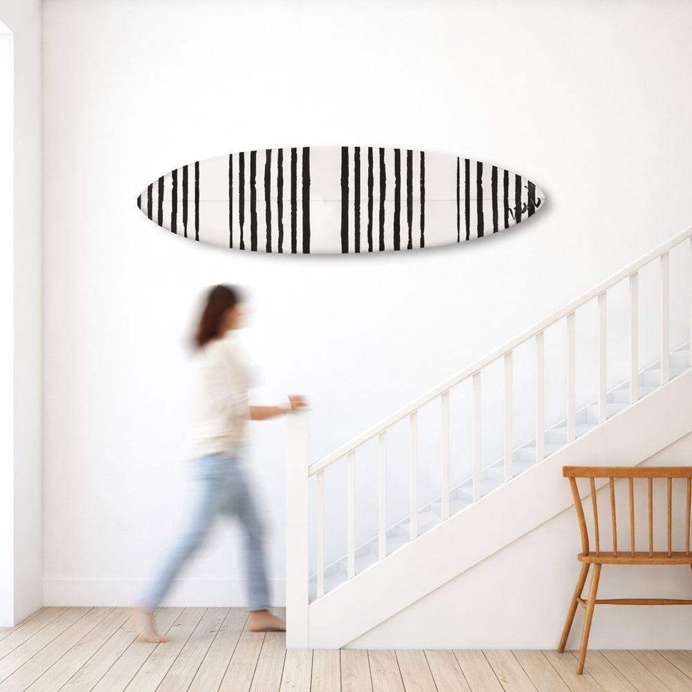 KR_surfboard_stripes_white_ground_with_black_stripe_on_stripe_carbon_wall_decor_surfboard_styles