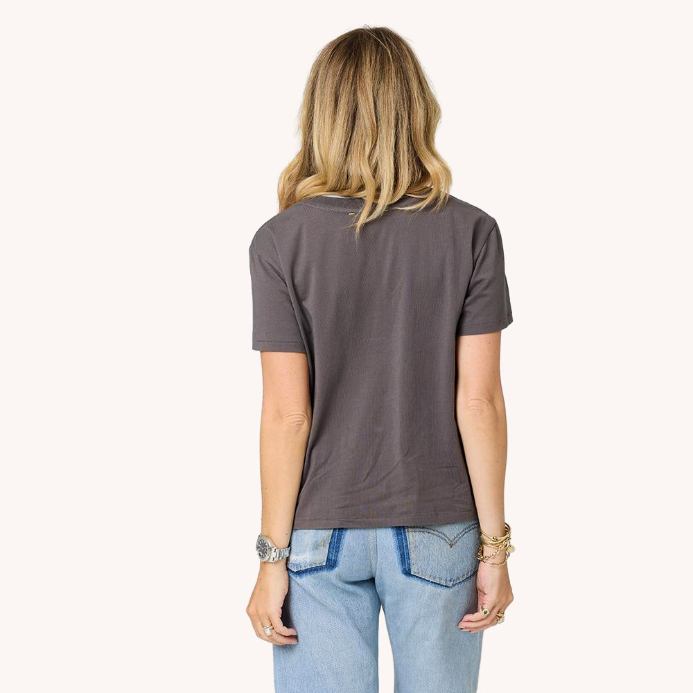 Suke dark grey tee in 100% cotton with short sleeves - Shop women's cute cotton tees by Kerri Rosenthal